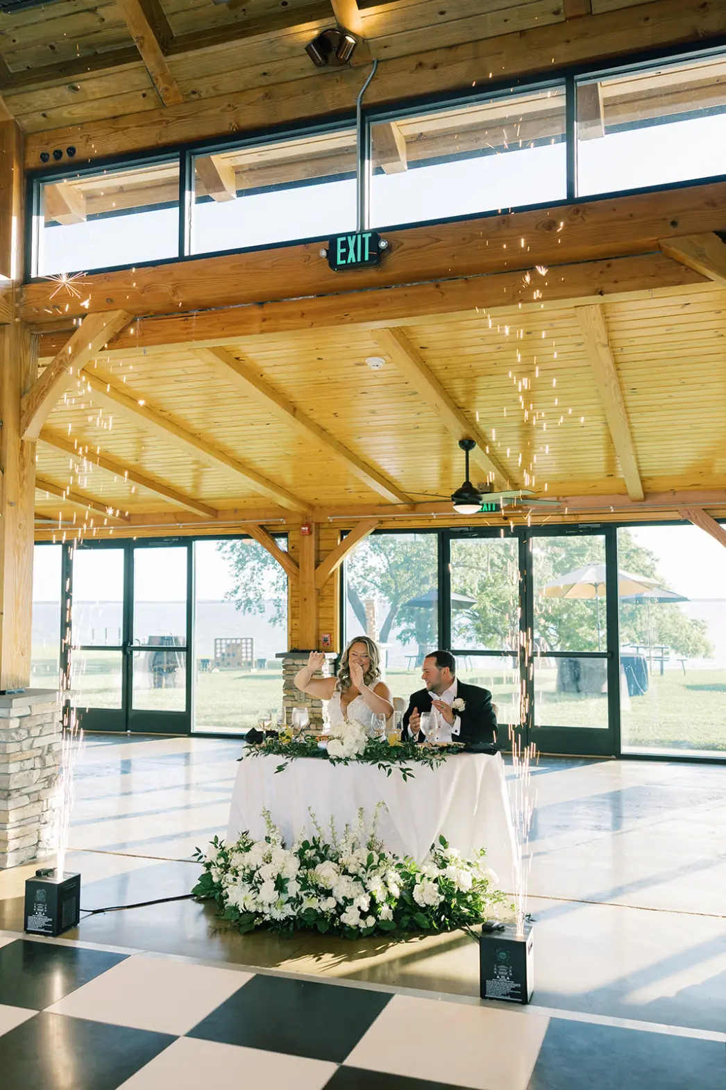 gorgeous pavilion reception in the summer